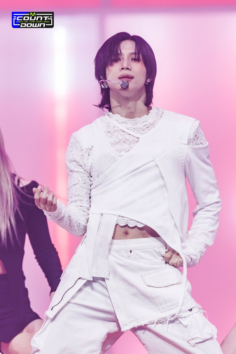 231109 Shinee Taemin - "Guilty" at M Countdown documents 6