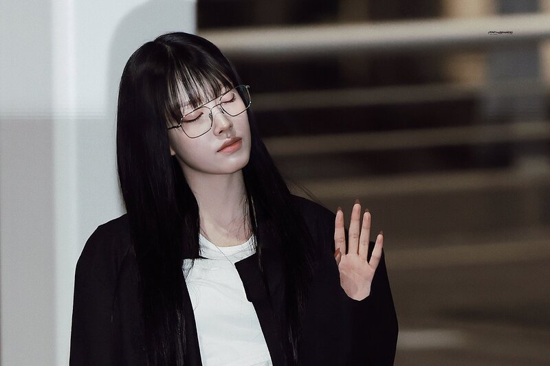 240418 STAYC Yoon - ICN Airport documents 2