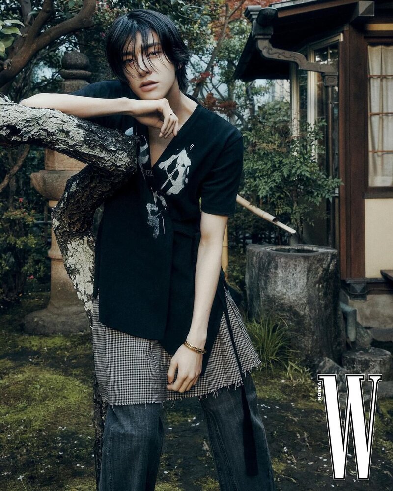 JAKE and SUNGHOON x Tiffany & Co for W Korea April 2024 Issue documents 11