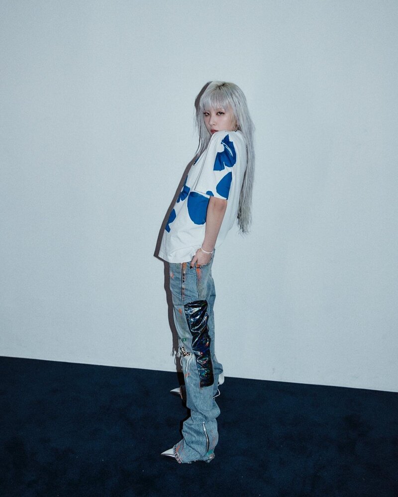 Hyunseung and Jiwoo for 1st Look Vol. 232 documents 10