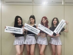 240519 - ITZY JAPAN Twitter Update - ITZY 2nd World Tour 'BORN TO BE' in JAPAN