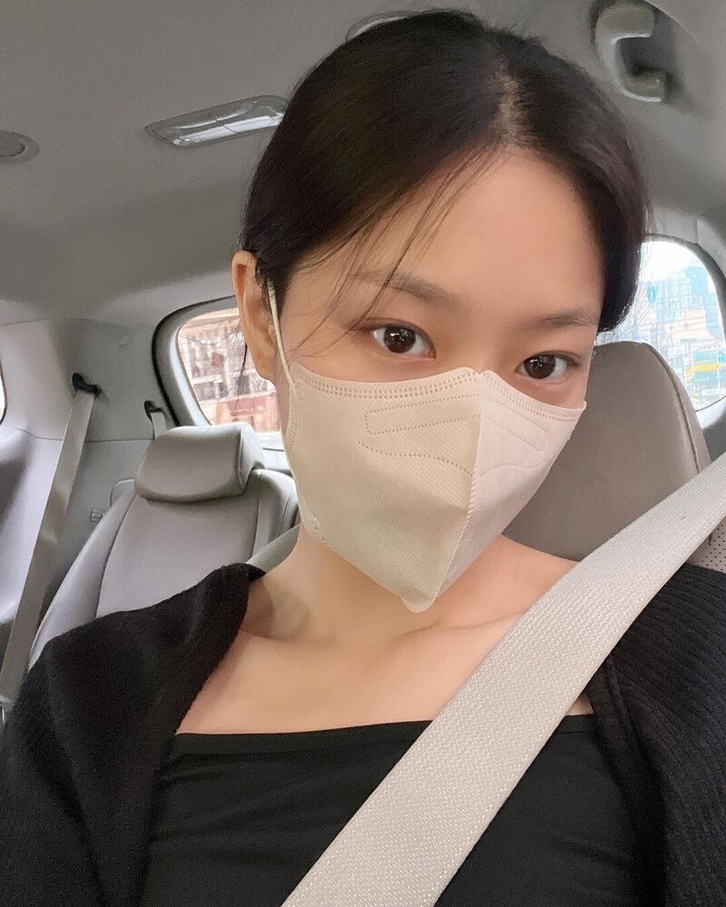 220708 LOONA Hyunjin Instagram Update documents 1
