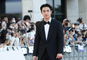 230719 EXO D.O at the 2nd Blue Dragon Series Awards Red Carpet