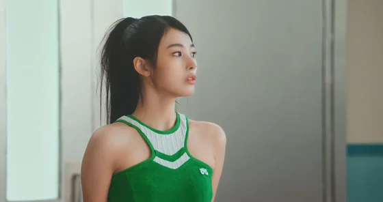 Former NMIXX Member Jini Makes Solo Debut With "C'mon (Feat. Aminé)" M/V