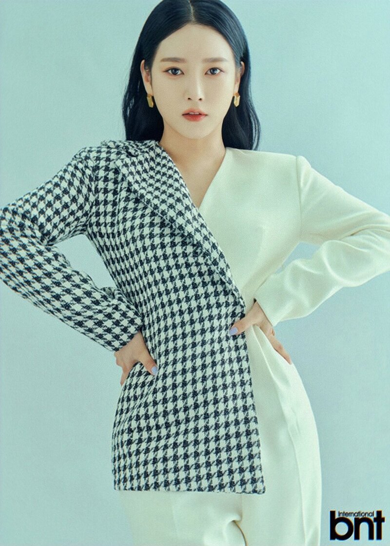 Soyeon for BNT International (March 2021 pictorial) documents 10