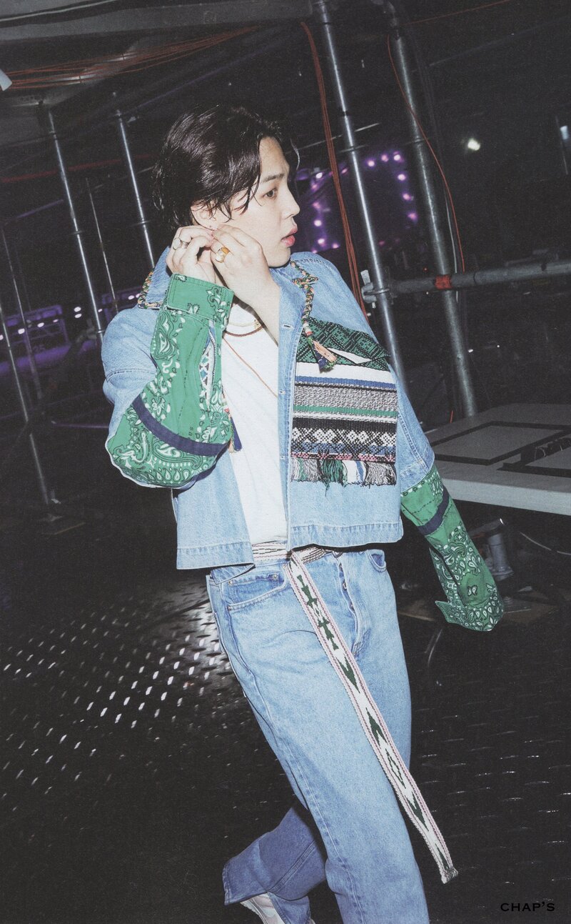 BTS Jimin - BEYOND THE STAGE Documentary Photobook 'THE DAY WE MEET' (Scans) documents 22