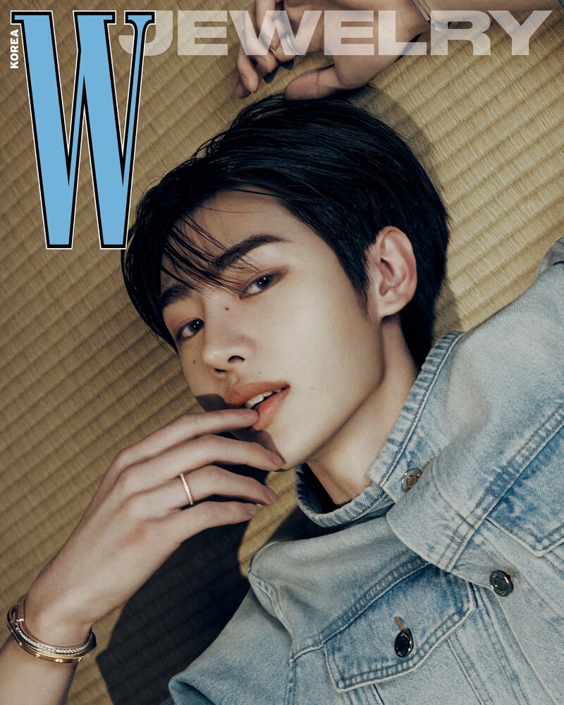 JAKE and SUNGHOON x Tiffany & Co for W Korea April 2024 Issue documents 1