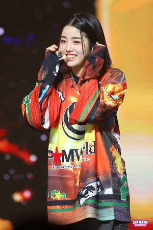231025 YOUNG POSSE Sunhye - 'MACARONI CHEESE' at Show Champion