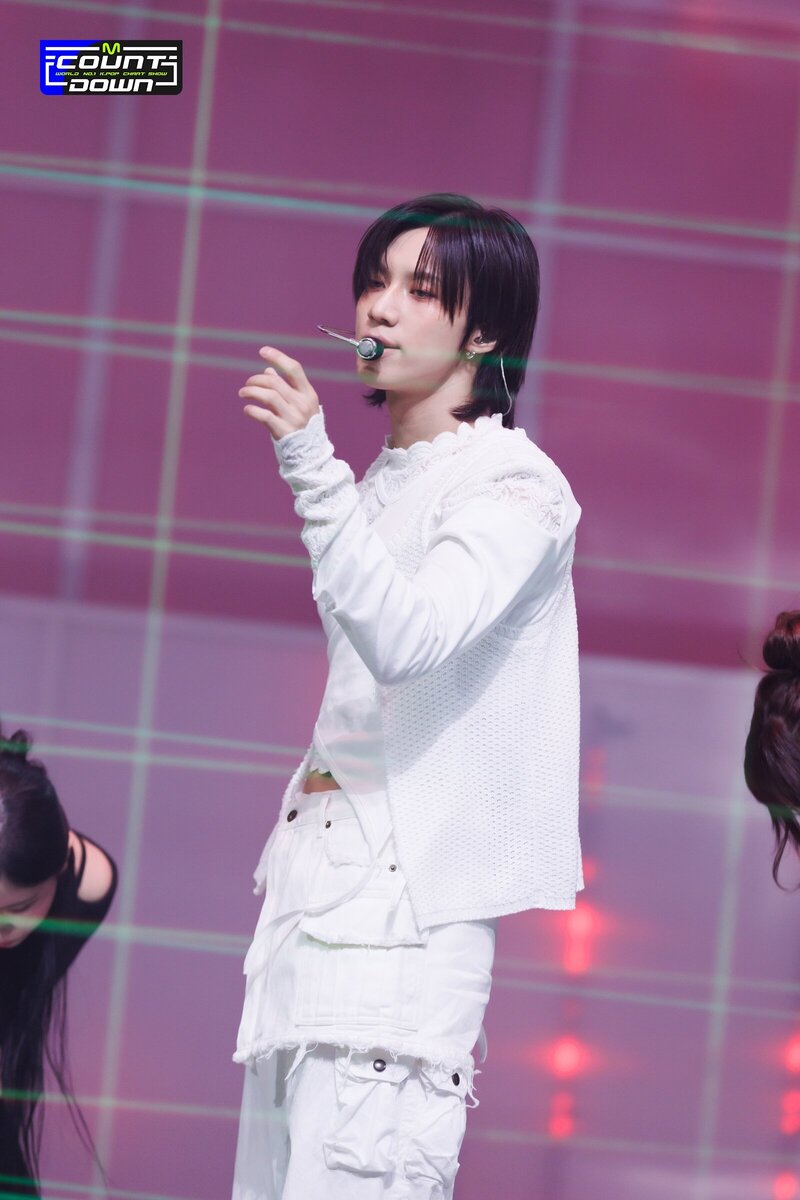231109 Shinee Taemin - "Guilty" at M Countdown documents 14