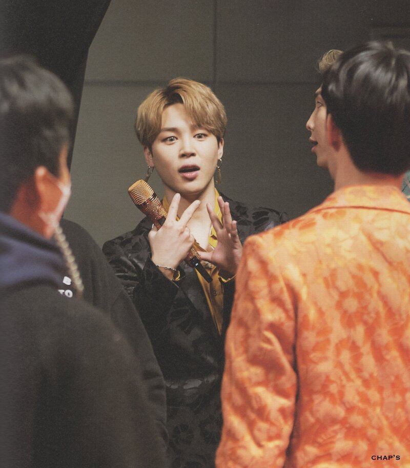 BTS Jimin - BEYOND THE STAGE Documentary Photobook 'THE DAY WE MEET' (Scans) documents 27