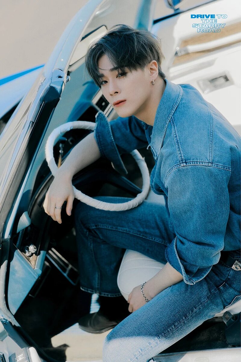 ASTRO The Third Album 'Drive to the Starry Road' Concept Photos - Moonbin documents 6