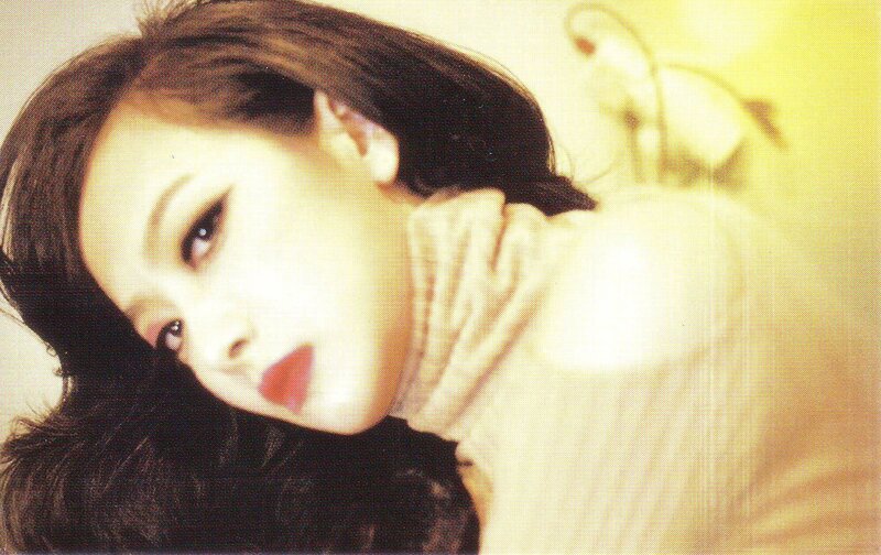 [SCANS] f(x) - The 3rd Album [Red Light] documents 15