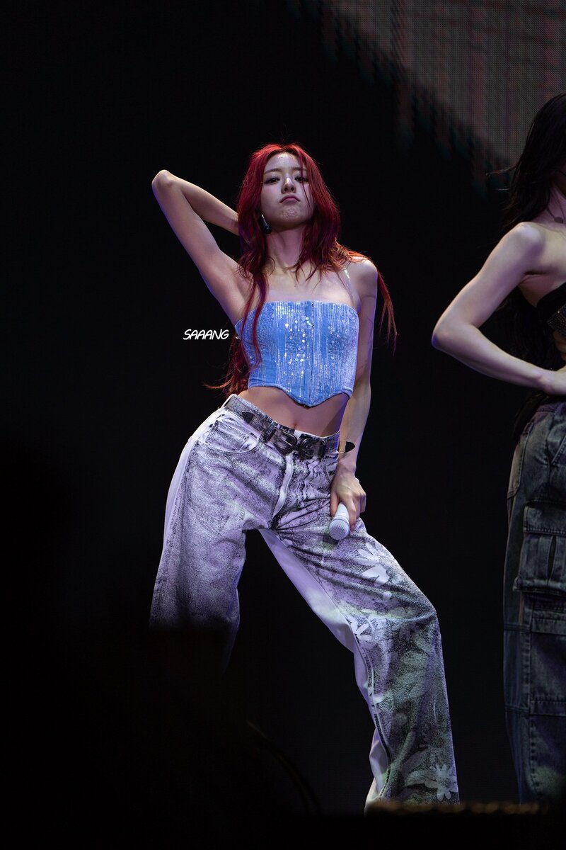 240326 ITZY Yuna - 2nd World Tour 'Born To Be' in Melbourne documents 1