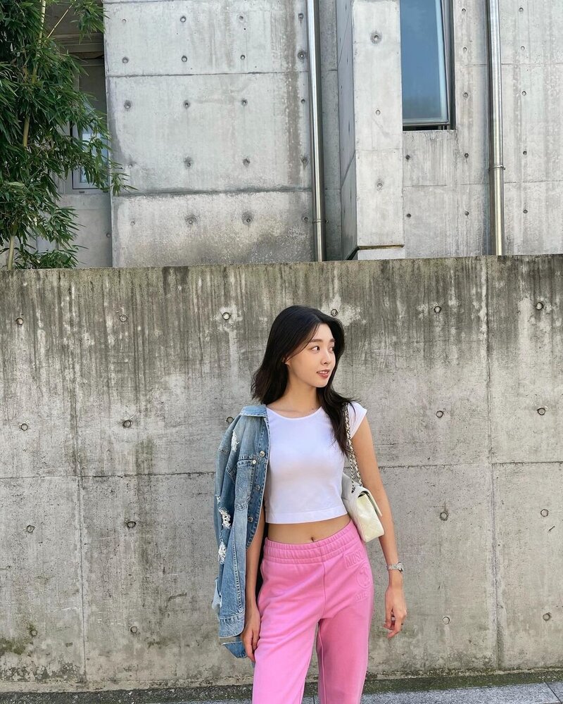 211001 Sehyung Instagram Update (BERRY GOOD) documents 2