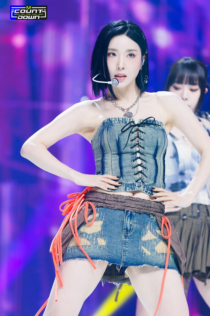 230803 BBGIRLS Yuna - 'ONE MORE TIME' at M COUNTDOWN documents 1