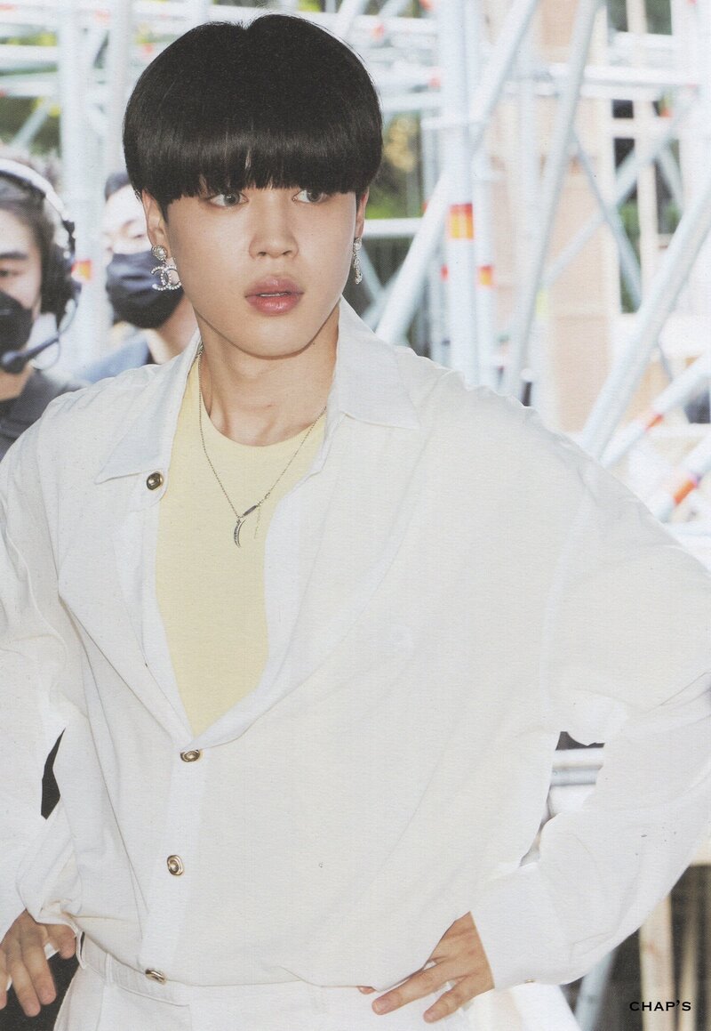 BTS Jimin - BEYOND THE STAGE Documentary Photobook 'THE DAY WE MEET' (Scans) documents 4