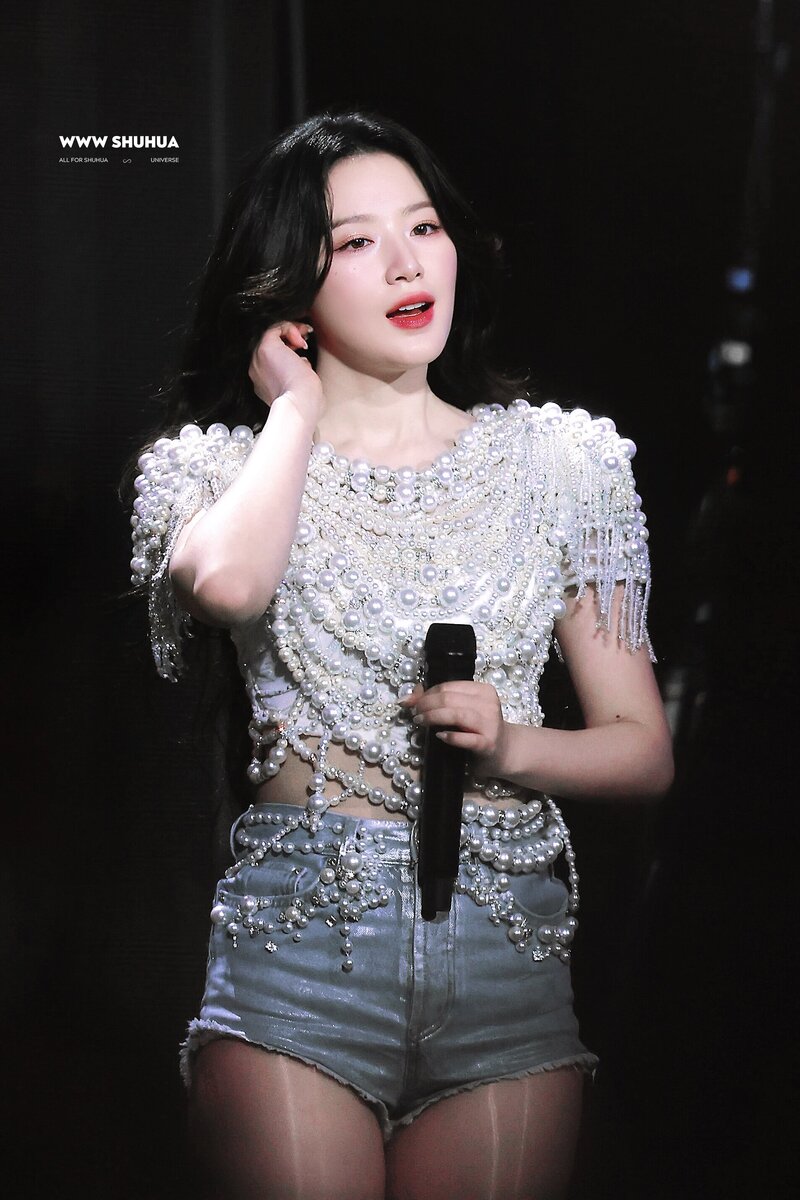 240420 (G)I-DLE Shuhua - Music Bank in Antwerp documents 1