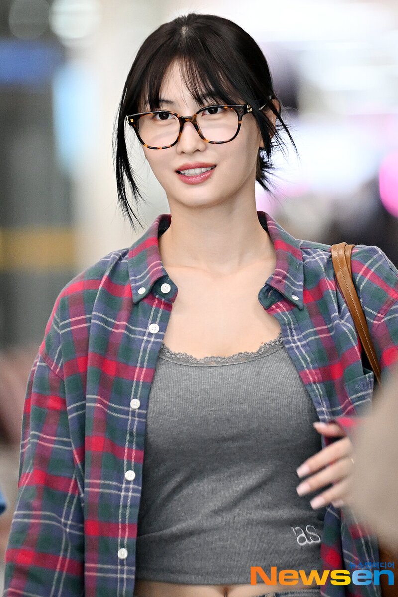 240428 TWICE Momo - GMP Airport documents 1