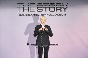 220524 KANG DANIEL- 'THE STORY' Showcase