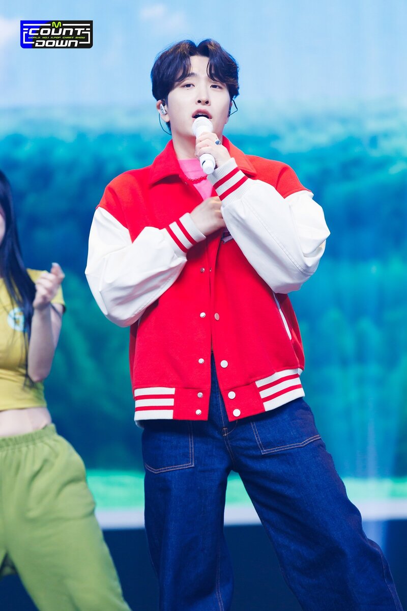 231109  GOT7 Youngjae - "Do It" at M Countdown documents 4