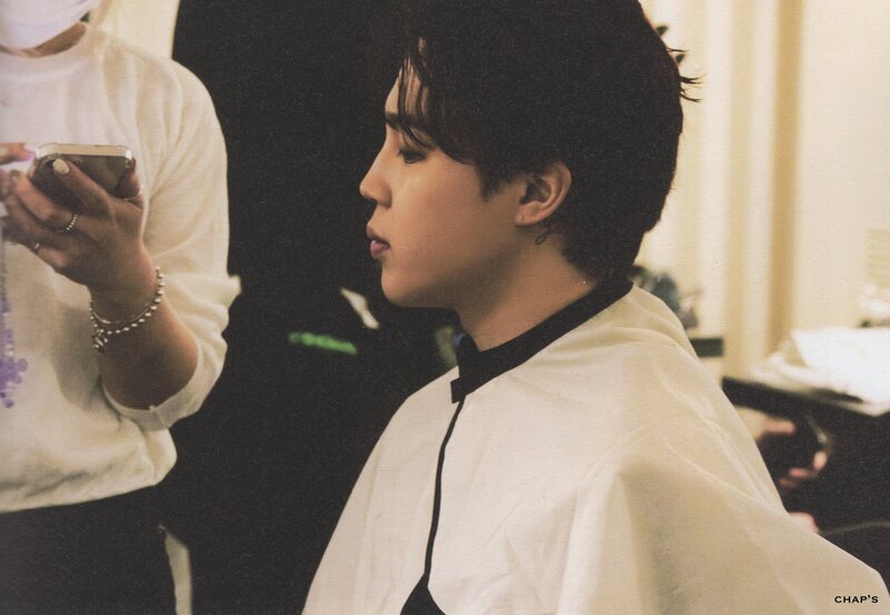BTS Jimin - BEYOND THE STAGE Documentary Photobook 'THE DAY WE MEET' (Scans) documents 27