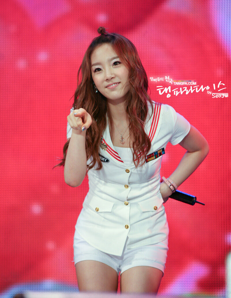 090801 Girls' Generation Taeyeon at High1 Resort Cool Summer Festival documents 2