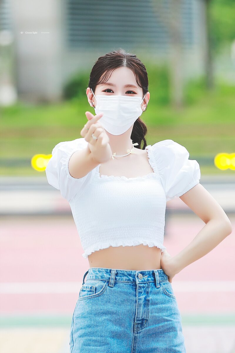 210707 (G)I-DLE Miyeon documents 9