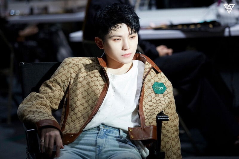 220110 WOOZI 'Ruby' MV Behind Sketch | Weverse documents 1