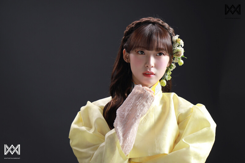 220705 WM Naver - OH MY GIRL Arin - 'Alchemy of Souls' Poster Shoot documents 5