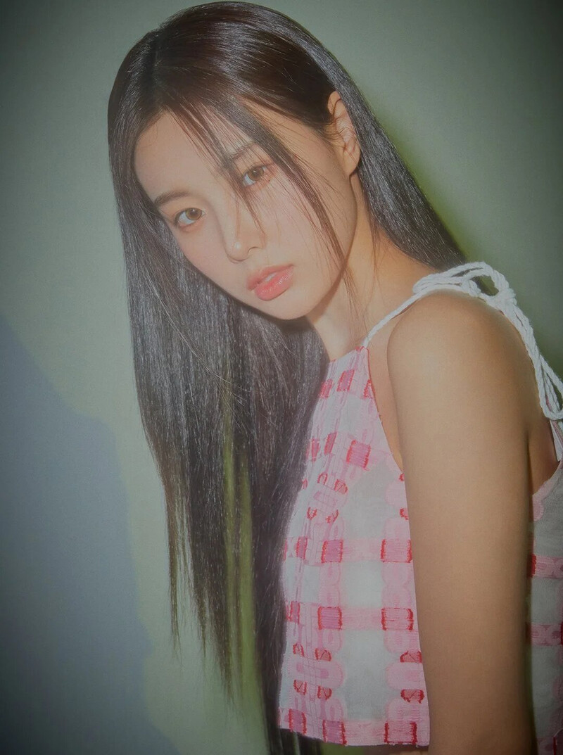 Kang Hyewon for MAPS Magazine June 2022 Issue documents 1