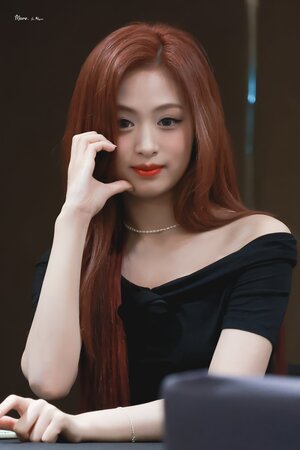 240609 AHYEON - Fansign Event