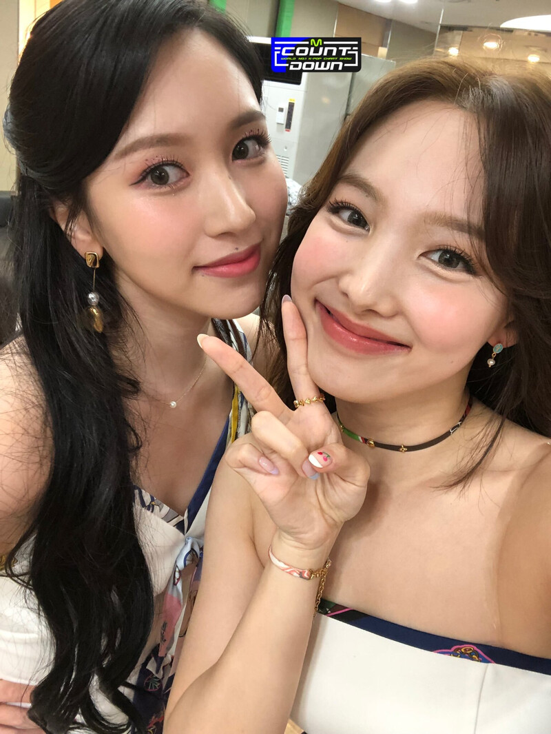 210610 M Countdown Twitter Update - TWICE documents 3