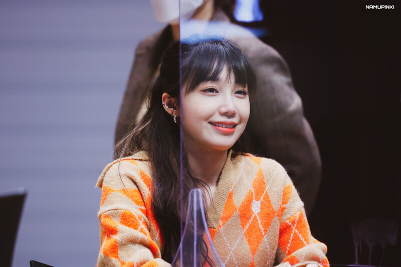 220219 Apink EUNJI at fansign event documents 12