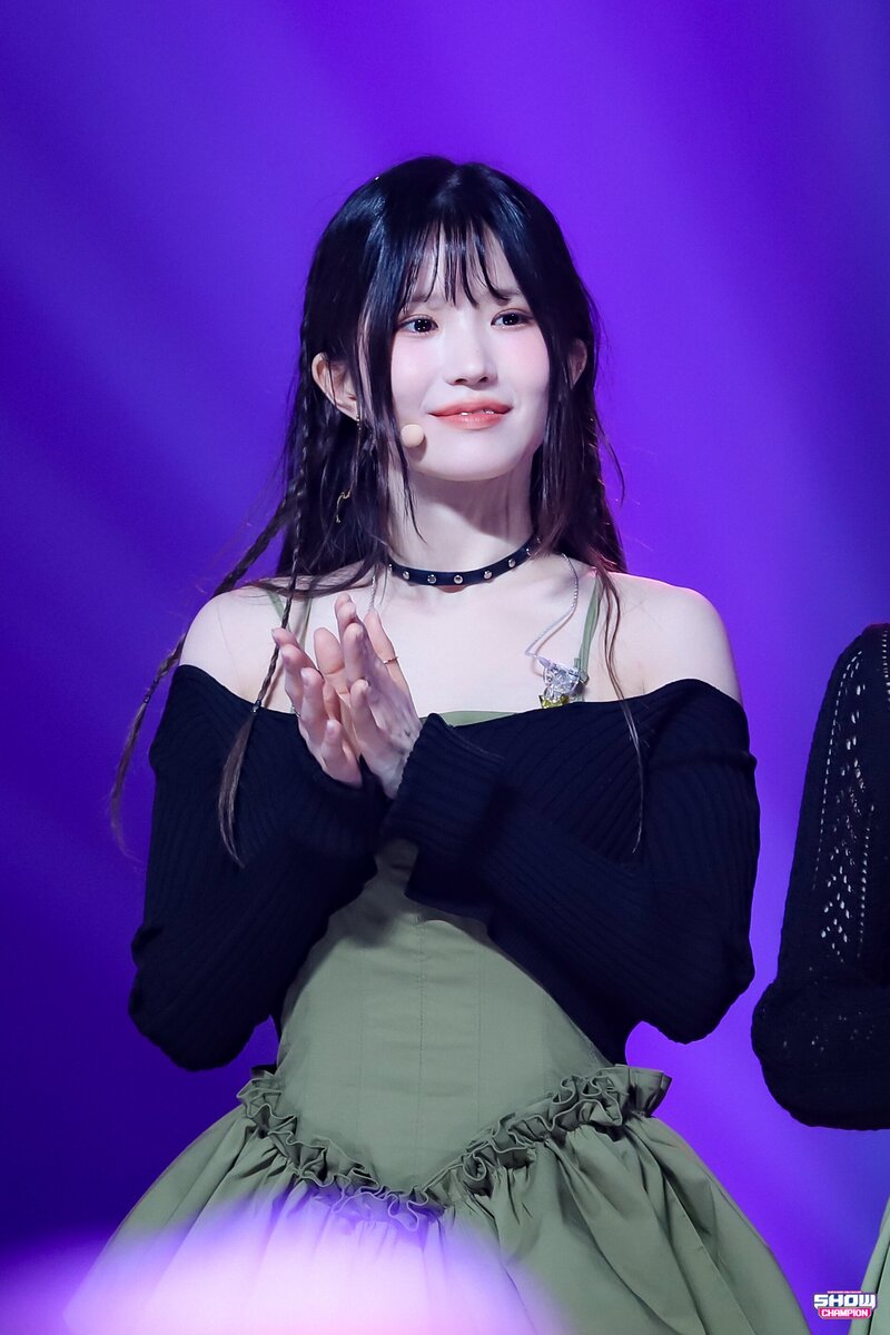 230614 fromis_9 Hayoung - '#menow' at Show Champion documents 7
