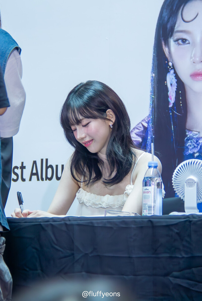 240721 aespa Karina - Fansign Event in Singapore documents 9