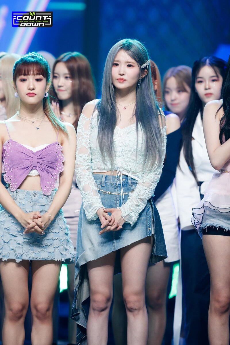 220707 fromis_9 'Stay This Way' at M Countdown documents 5