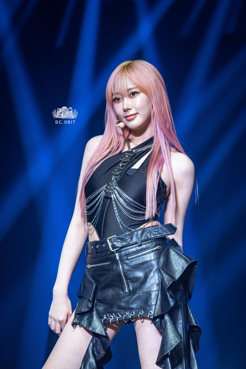 240922 aespa Giselle - ‘SYNK : Parallel Line’ Tour in Macau Day 2 documents 1