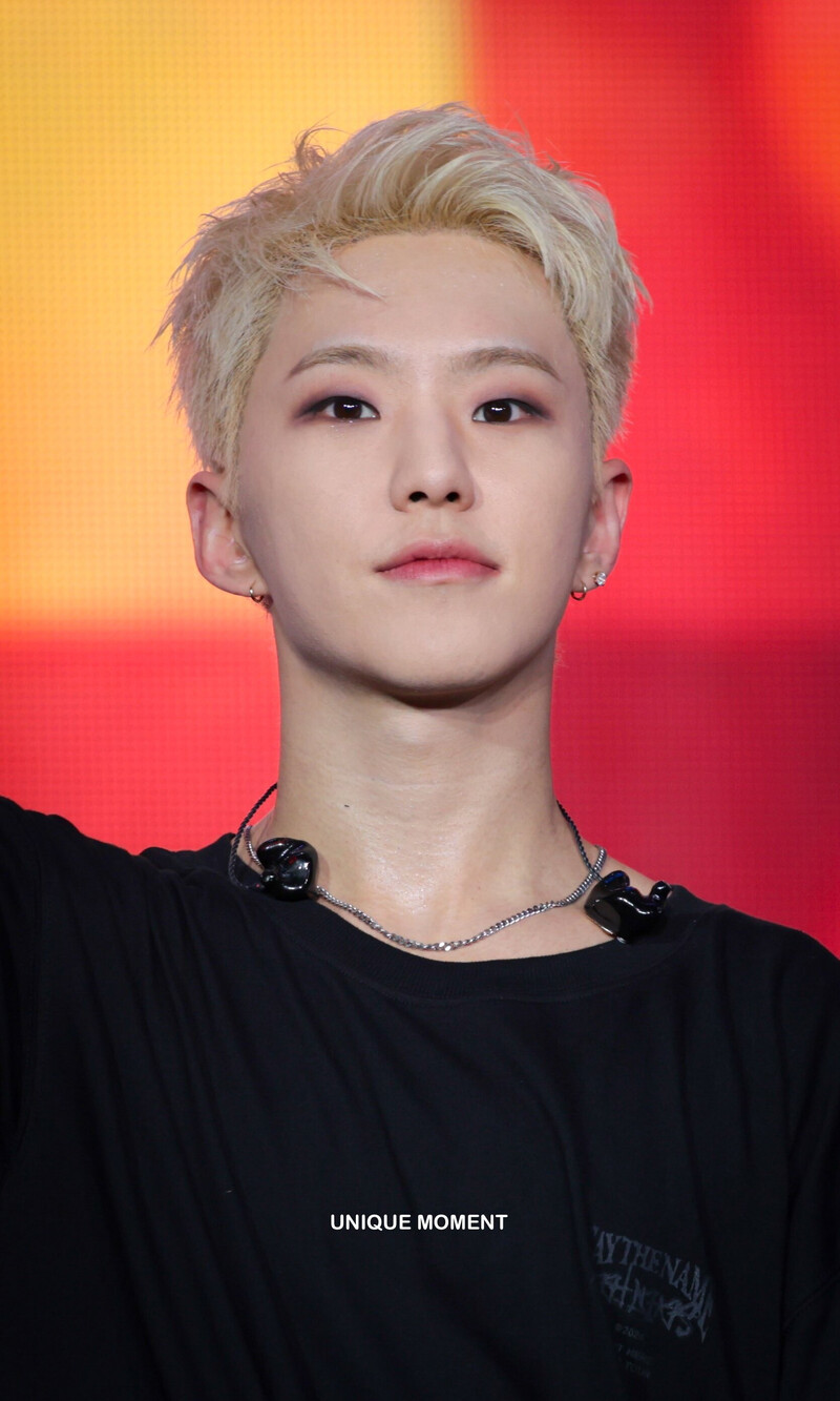 241013 SEVENTEEN Hoshi - SEVENTEEN [RIGHT HERE] WORLD TOUR in Goyang documents 1