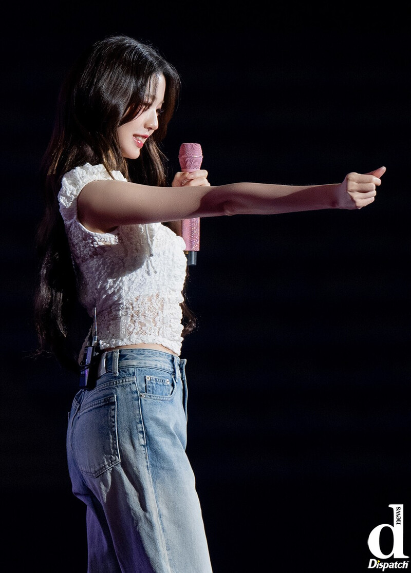 240910 IVE Wonyoung - "SHOW WHAT I HAVE" Encore Soundcheck in Japan Behind by Dispatch documents 5