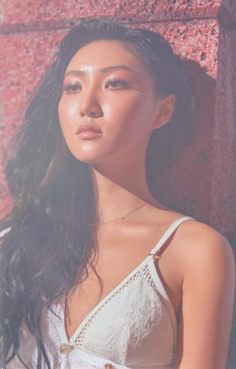 MAMAMOO 7th Mini Album 'Red Moon' [SCANS] documents 4