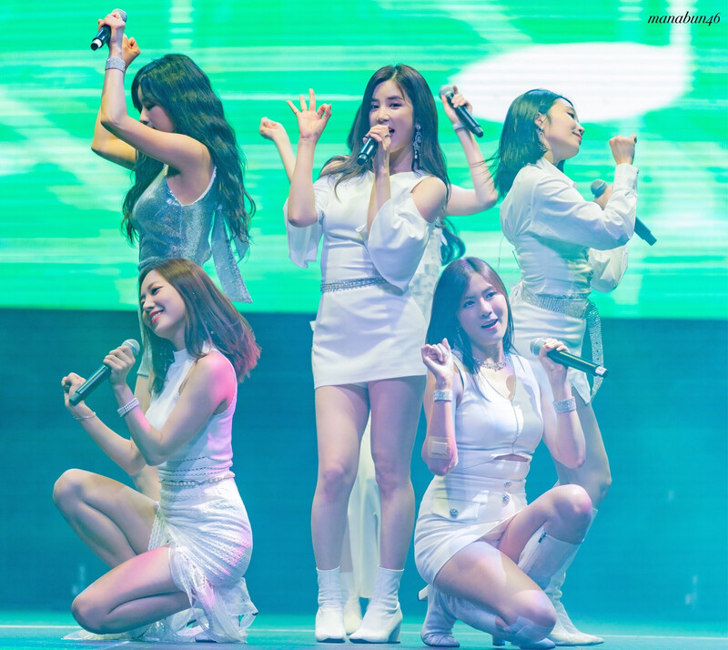 190613 APINK - at '2019 Anime Matsuri' in Houston documents 8