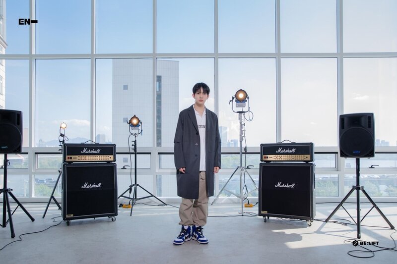 220531 Weverse Update- Heeseung Cover "Off My Face" Special Photo documents 8
