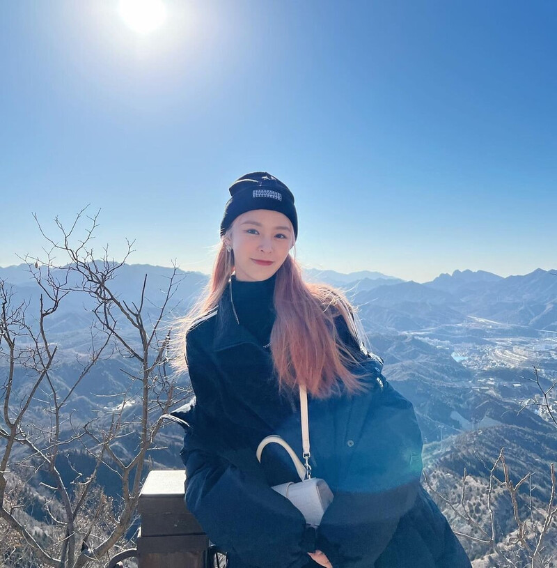 221207 Elkie Instagram Update documents 1