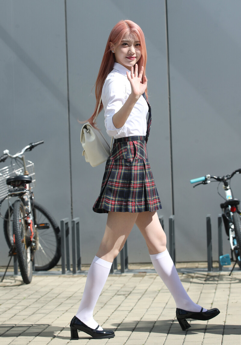 230914 Kep1er Xiaoting - 'Knowing Brothers' Recording documents 3