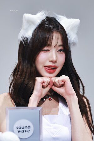 240526 WONYOUNG AT FANSIGN EVENT