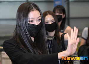 241001 izna Choi Jungeun at Incheon International Airport