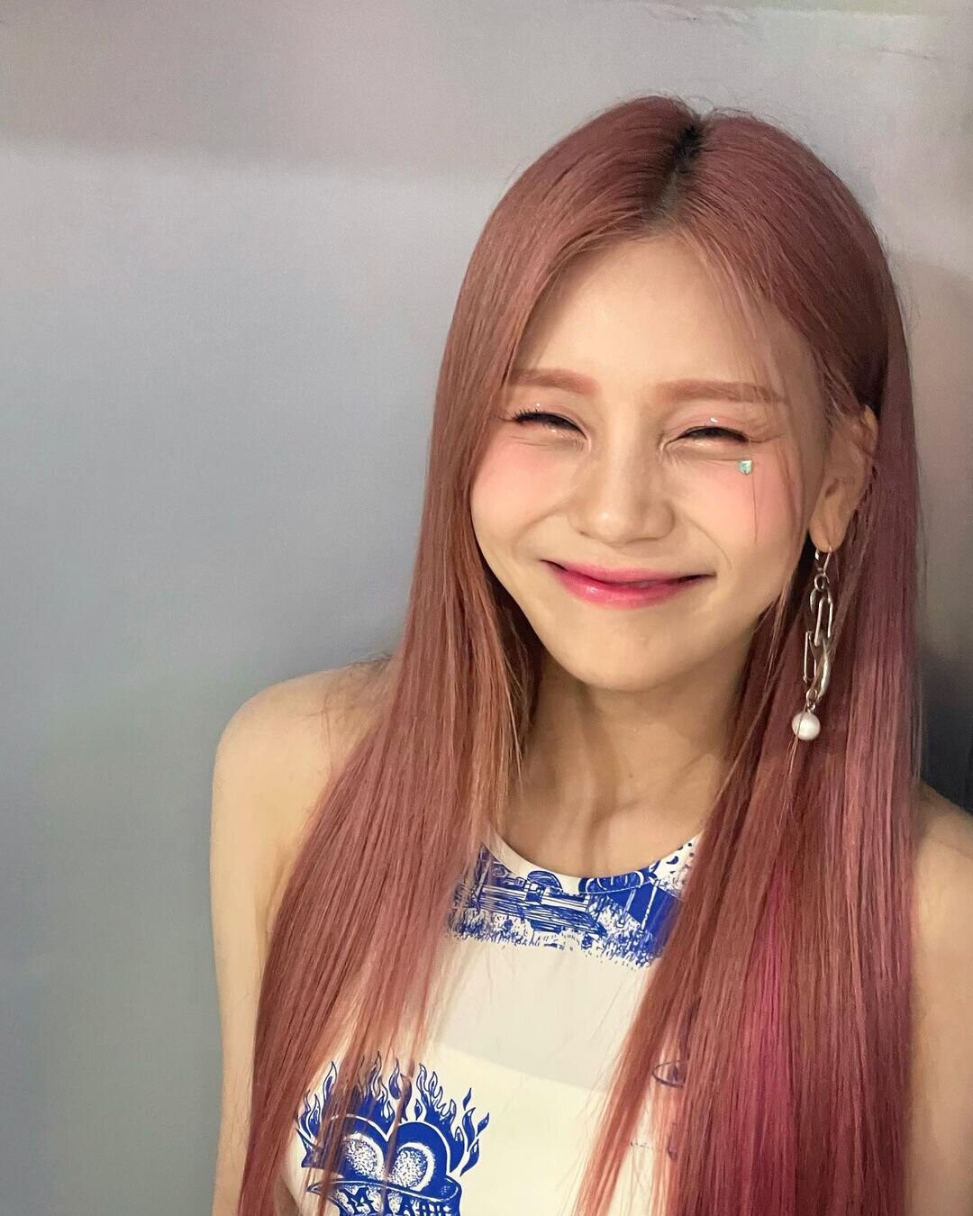 220720 VIVIZ Umji Instagram update | kpopping