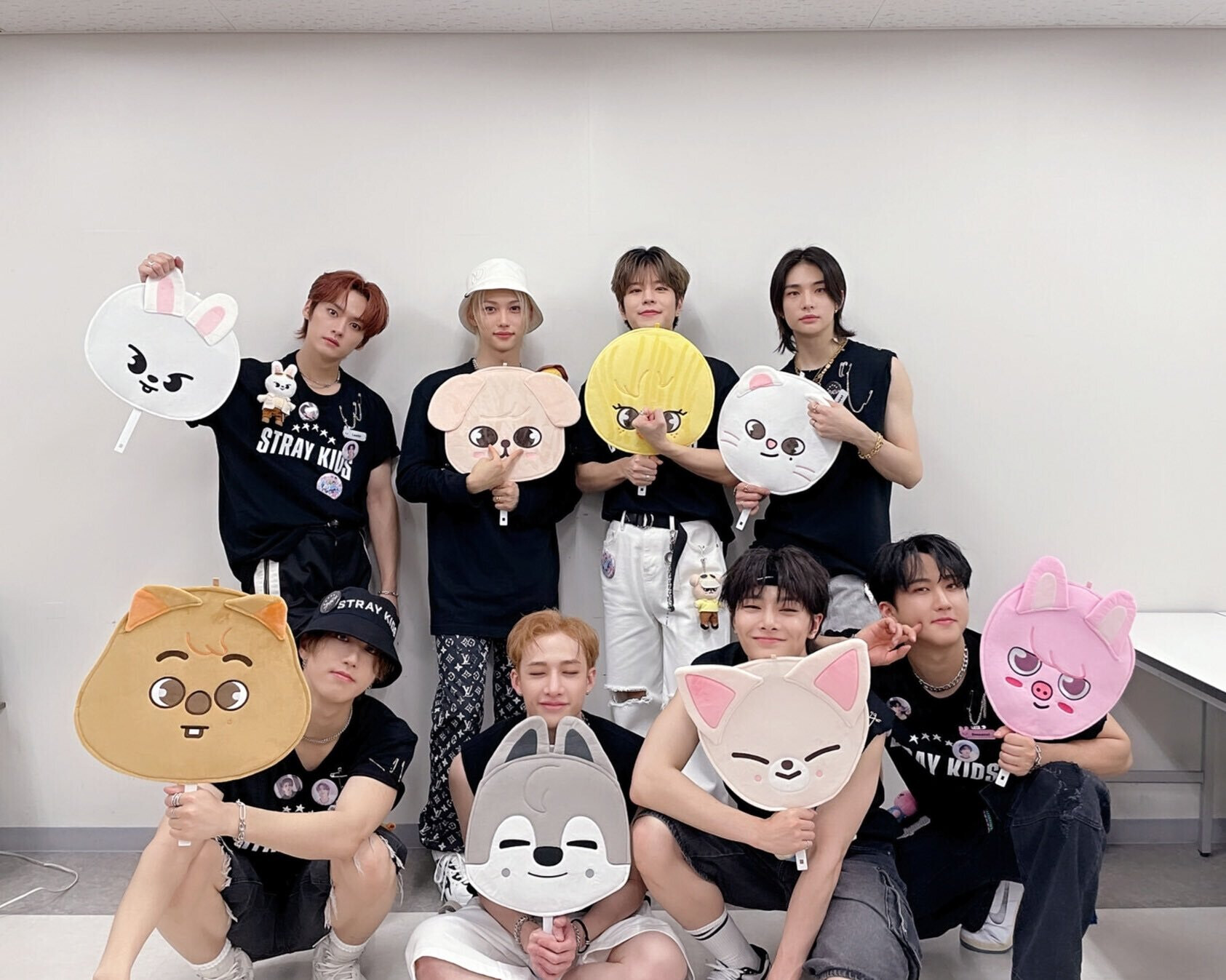 230910 Stray Kids Japan Twitter Update | kpopping