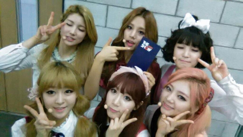 141111 THE SHOW Twitter Update - LABOUM documents 1