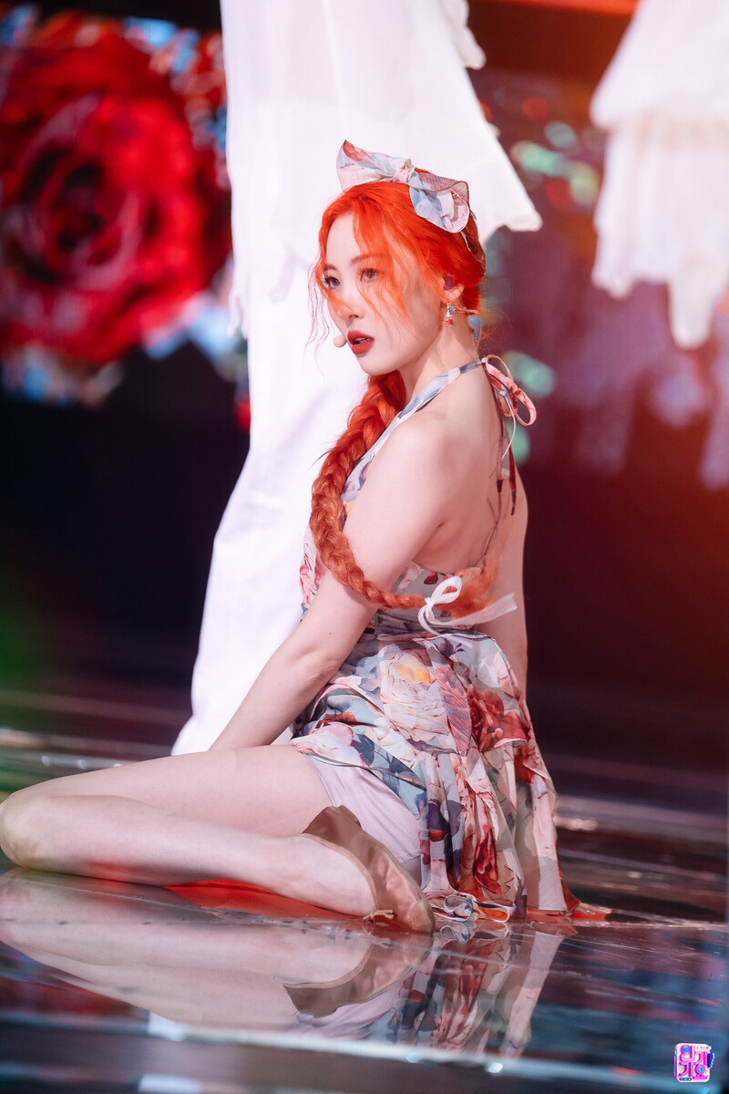 220710 Sunmi - Heart Burn at SBS Inkigayo documents 20